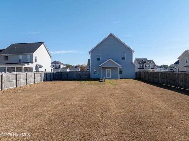 406 Cattle Ranch Lane, Jacksonville, NC 28546