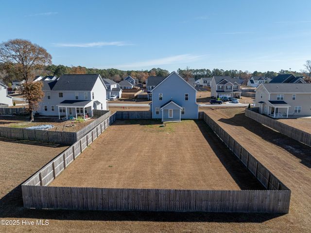 406 Cattle Ranch Lane, Jacksonville, NC 28546