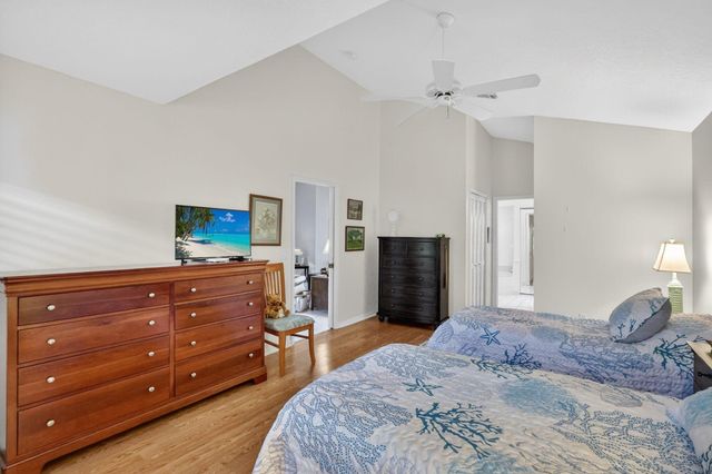 6342 SE Windsong Lane, Stuart, FL 34997