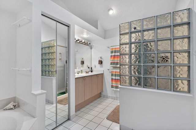 6342 SE Windsong Lane, Stuart, FL 34997