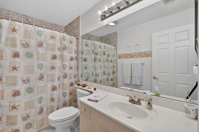 6342 SE Windsong Lane, Stuart, FL 34997