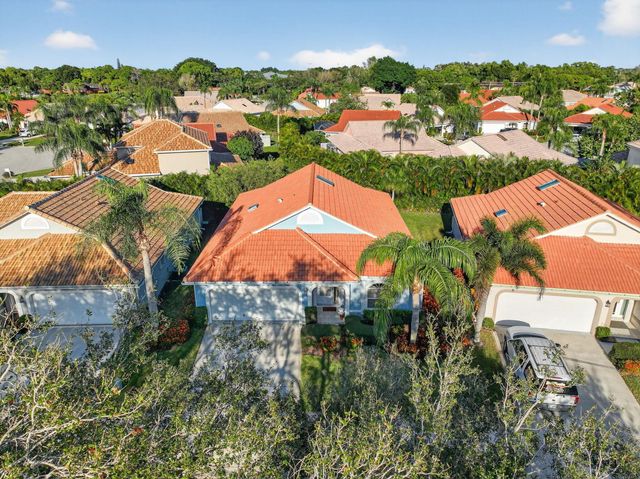 6342 SE Windsong Lane, Stuart, FL 34997