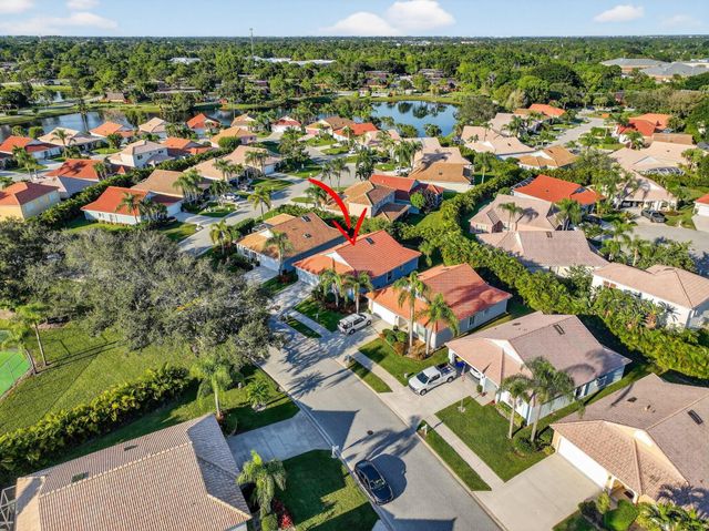 6342 SE Windsong Lane, Stuart, FL 34997