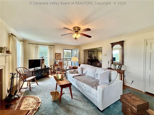 319 Mount View Drive, Charleston, WV 25314
