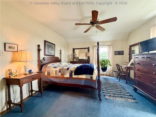 319 Mount View Drive, Charleston, WV 25314