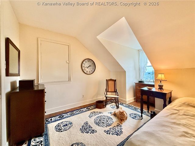 319 Mount View Drive, Charleston, WV 25314