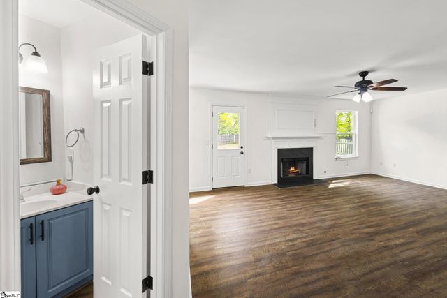 17 Summerfield Court, Simpsonville, SC 29680