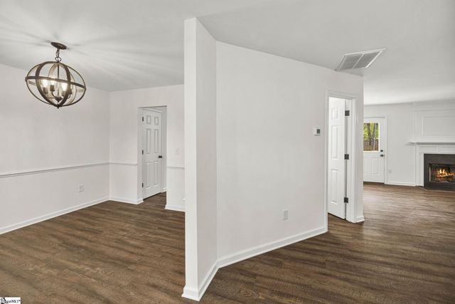 17 Summerfield Court, Simpsonville, SC 29680