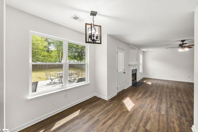 17 Summerfield Court, Simpsonville, SC 29680