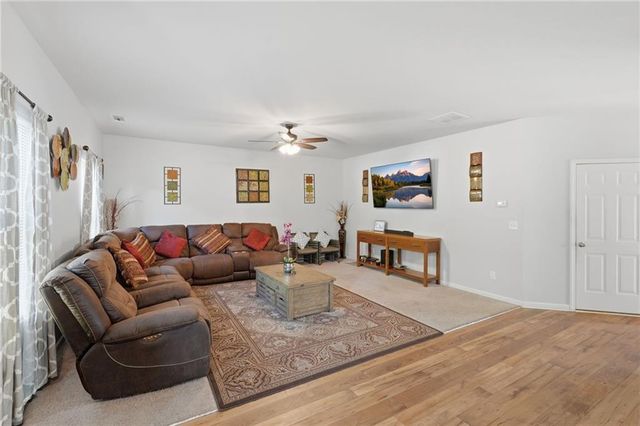 17 Bartlett Drive, Cartersville, GA 30120