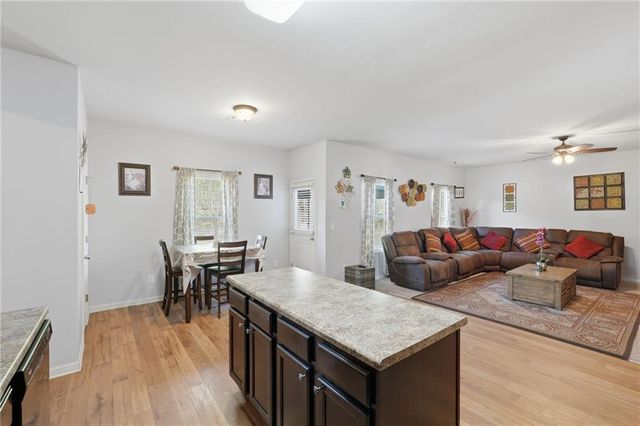 17 Bartlett Drive, Cartersville, GA 30120
