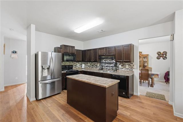 17 Bartlett Drive, Cartersville, GA 30120