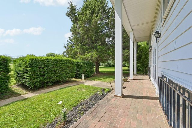 9462 Alkire Road, Grove City, OH 43123