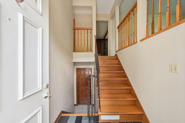 9462 Alkire Road, Grove City, OH 43123