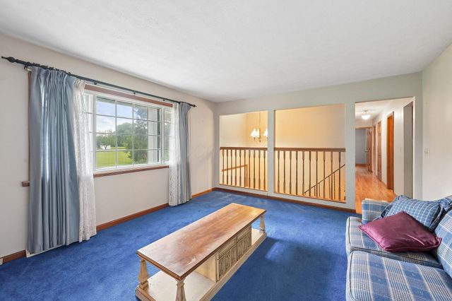 9462 Alkire Road, Grove City, OH 43123