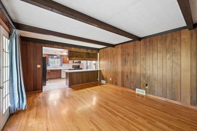 9462 Alkire Road, Grove City, OH 43123