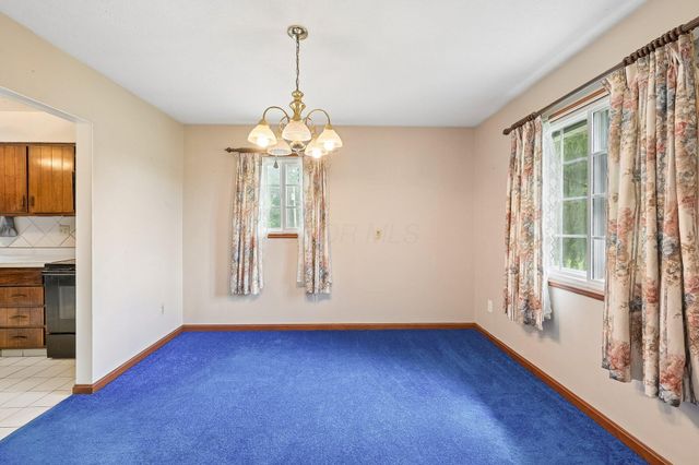 9462 Alkire Road, Grove City, OH 43123
