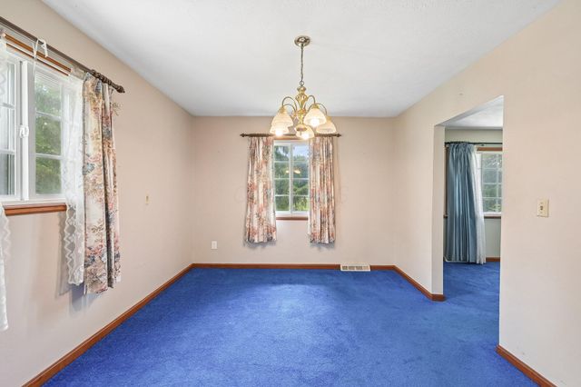 9462 Alkire Road, Grove City, OH 43123
