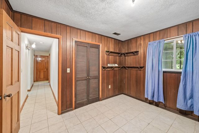 9462 Alkire Road, Grove City, OH 43123