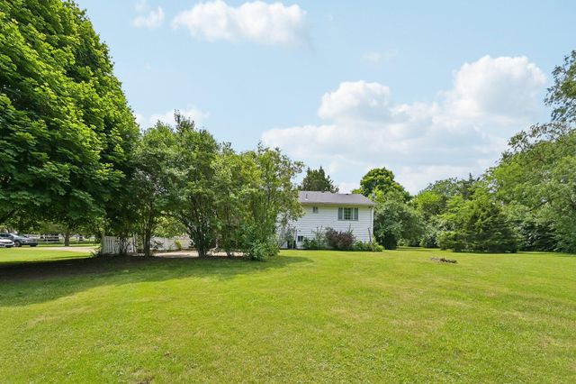 9462 Alkire Road, Grove City, OH 43123