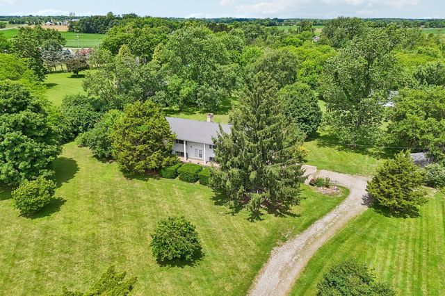 9462 Alkire Road, Grove City, OH 43123