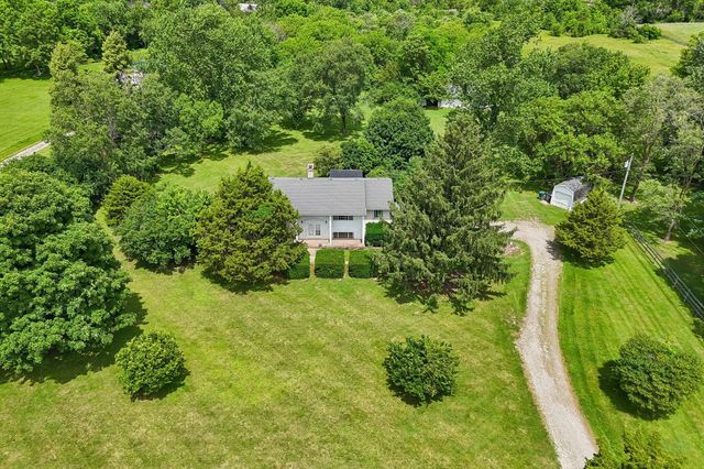 9462 Alkire Road, Grove City, OH 43123