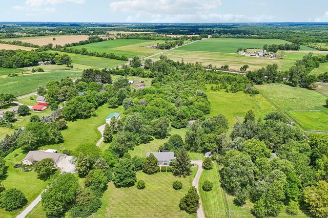 9462 Alkire Road, Grove City, OH 43123
