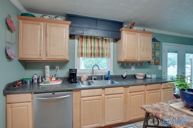 14233 Peek Drive, Athens, AL 35611