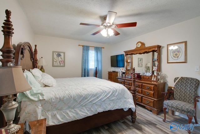 14233 Peek Drive, Athens, AL 35611