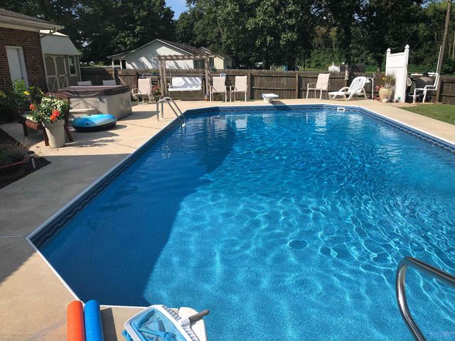 14233 Peek Drive, Athens, AL 35611