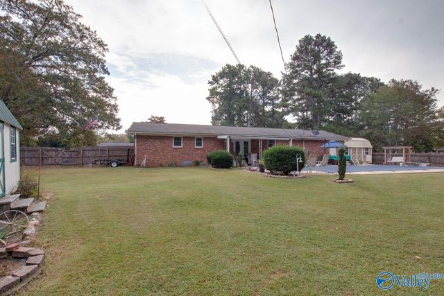 14233 Peek Drive, Athens, AL 35611