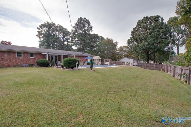 14233 Peek Drive, Athens, AL 35611