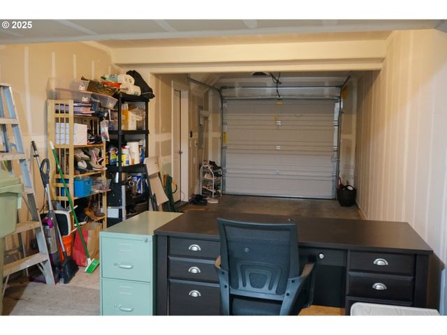 188 Ne 79TH Ave, Hillsboro, OR 97006