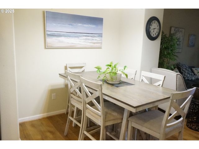 188 Ne 79TH Ave, Hillsboro, OR 97006