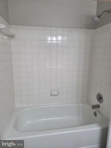 17535 LONGVIEW LN, Olney, MD 20832