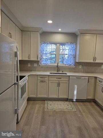 17535 LONGVIEW LN, Olney, MD 20832