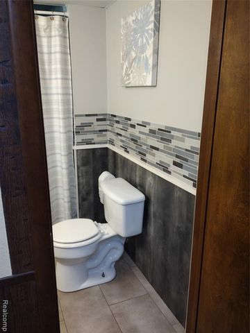 675 Montana Street, Marysville, MI 48040