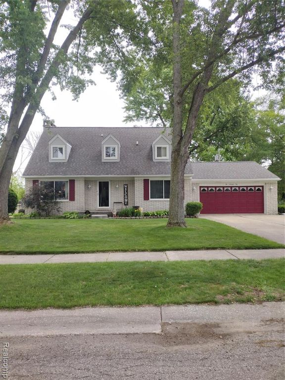675 Montana Street, Marysville, MI 48040