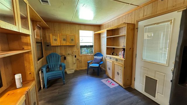 318 Baletka Boulevard, Livingston, TX 77351