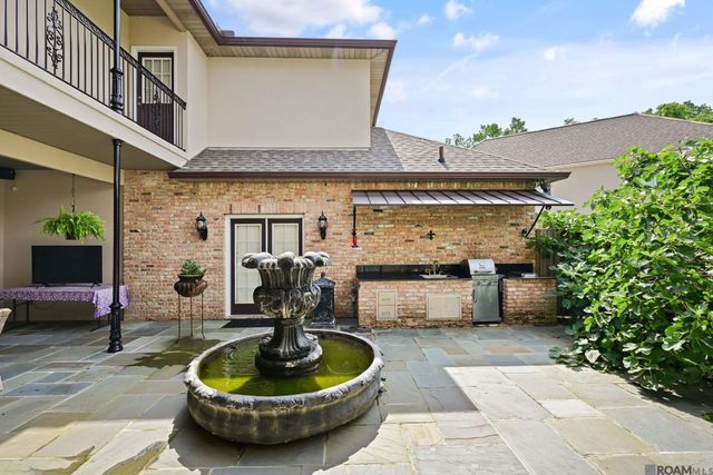 2817 Laurel Estates Ct, Baton Rouge, LA 70820