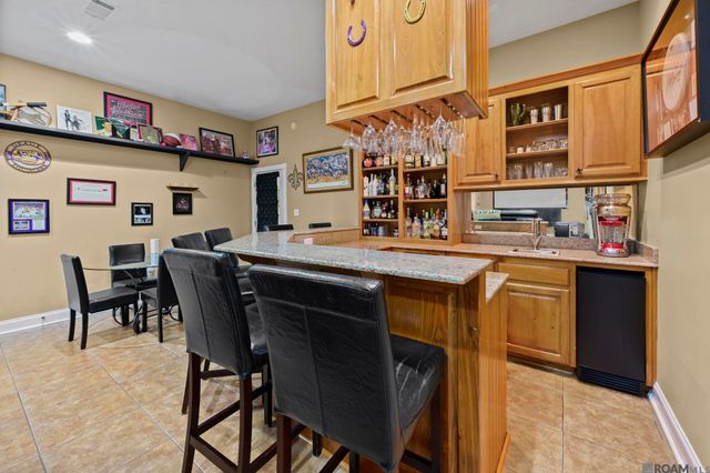 2817 Laurel Estates Ct, Baton Rouge, LA 70820