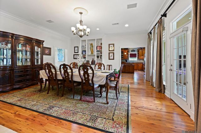 2817 Laurel Estates Ct, Baton Rouge, LA 70820