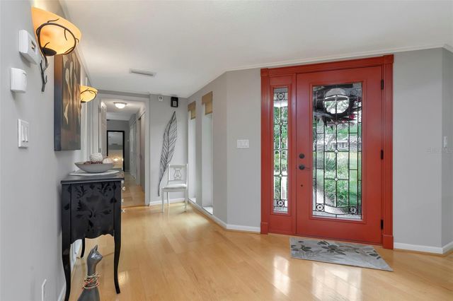 8233 FOREST CIRCLE, Seminole, FL 33776