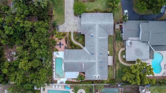 8233 FOREST CIRCLE, Seminole, FL 33776