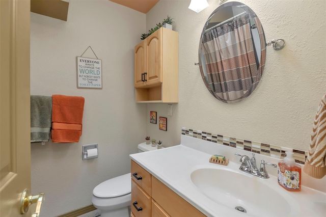 8233 FOREST CIRCLE, Seminole, FL 33776