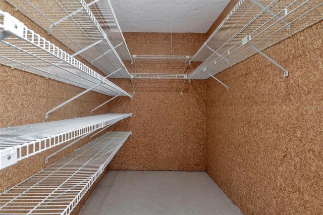 8233 FOREST CIRCLE, Seminole, FL 33776