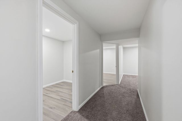 14 Crane St, Springfield, MA 01104