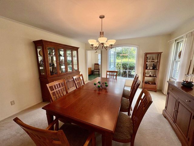 415 ARROWHEAD DRIVE, Green Bay, WI 54301