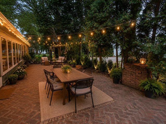 415 ARROWHEAD DRIVE, Green Bay, WI 54301
