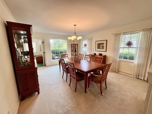 415 ARROWHEAD DRIVE, Green Bay, WI 54301